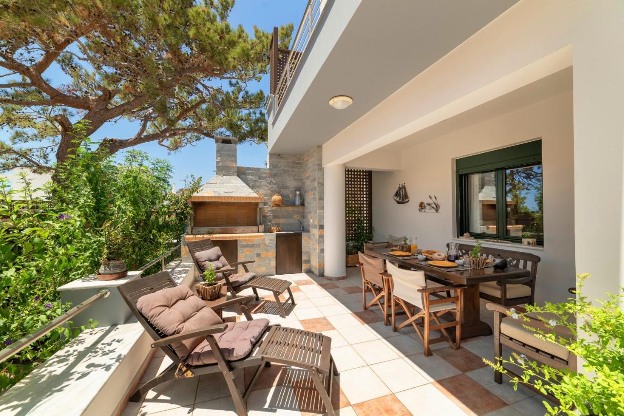 Paradisos Luxury Villas Next To Beach Koutsourás Buitenkant foto