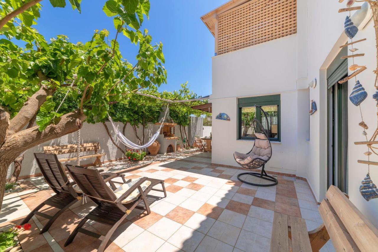 Paradisos Luxury Villas Next To Beach Koutsourás Buitenkant foto