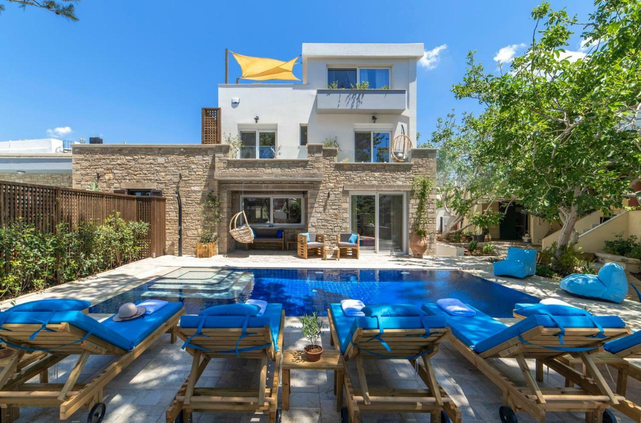 Paradisos Luxury Villas Next To Beach Koutsourás Buitenkant foto